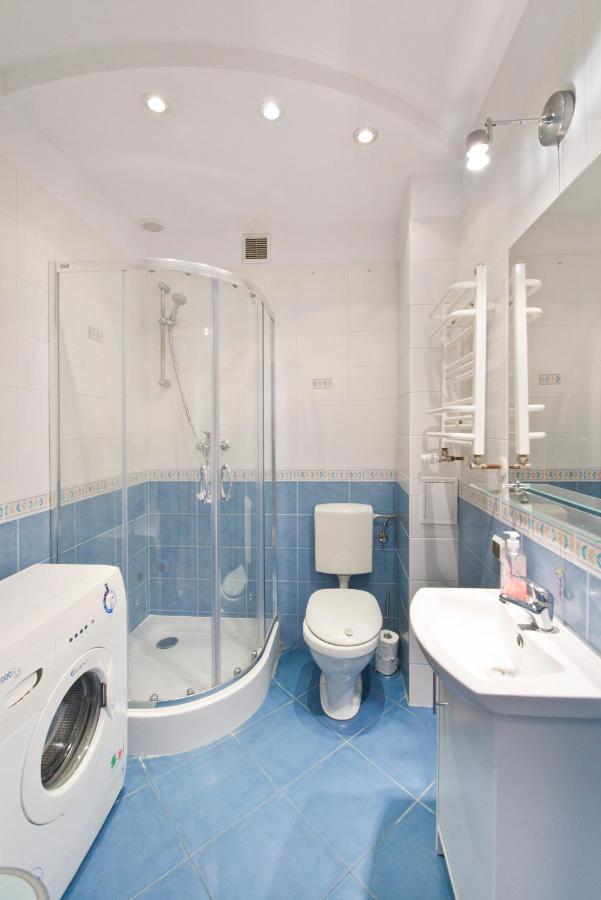 Ferienwohnung Kawalerka Na Ogarnej Krr Danzig Exterior foto